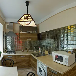 On Starokyivskaya Lane 5 Киев